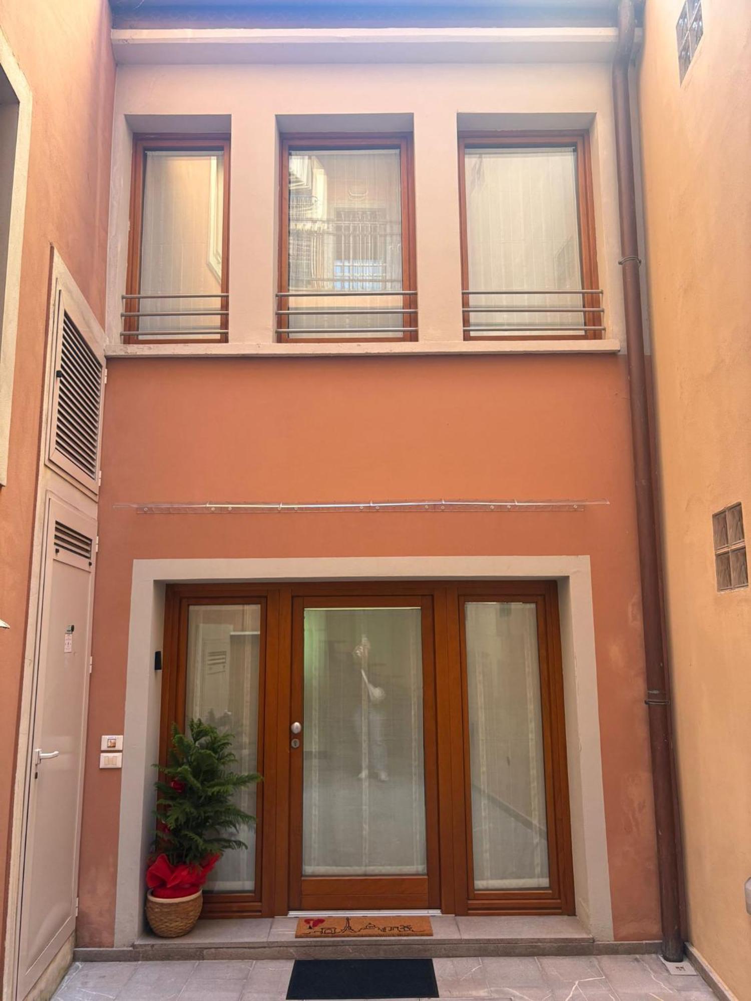 Apartament Nest Living Sunset 42 Udine Zewnętrze zdjęcie